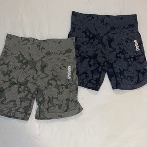 GYMSHARK SHORTS
